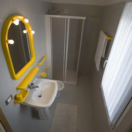 Mimi * Lido di Jesolo