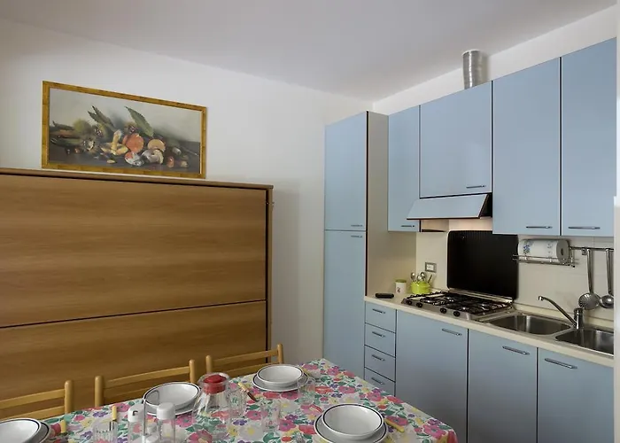 Mimi Τζεσόλο Λίντο